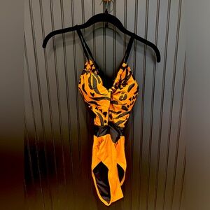 CUPSHE one piece cutout swimsuit